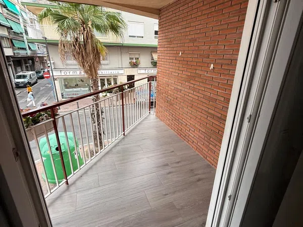 Piso en Carolinas Altas - Foto 1