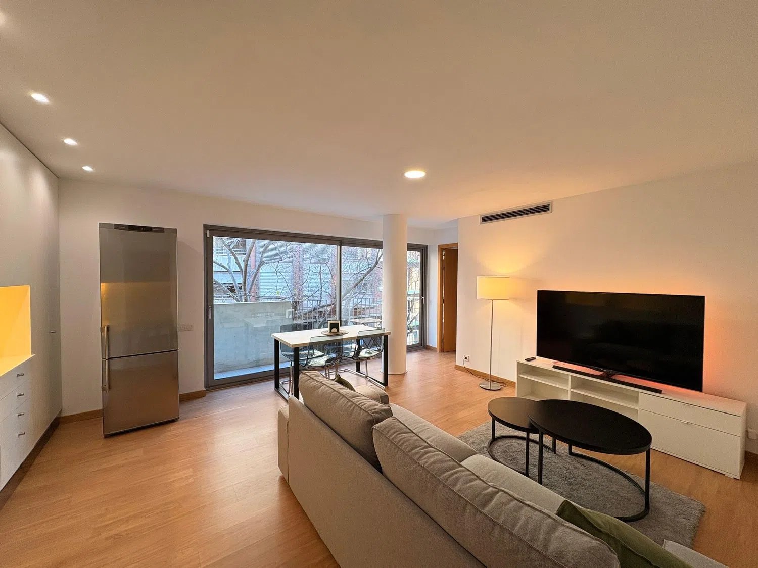 Piso en calle de Sardenya, 360 - Foto 1