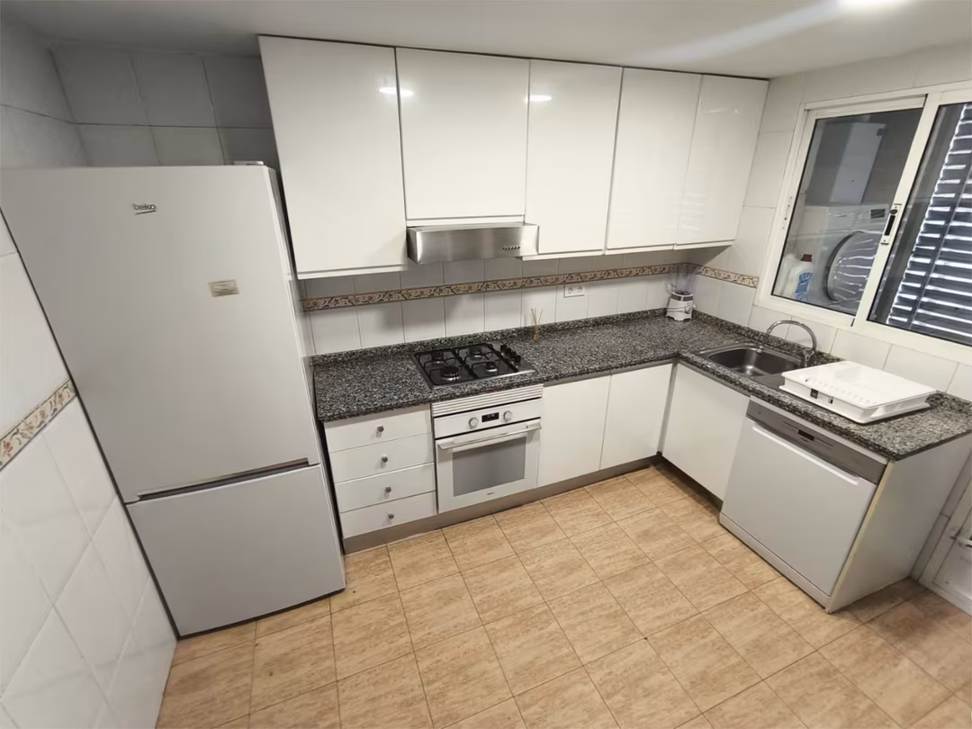 Casa adosada en  Avenida del Locutor Vicente Hipólito 20A - Foto 44