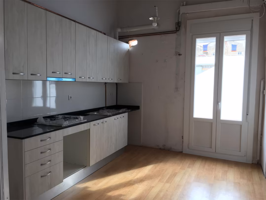 Piso en  Carrer del Doctor Trueta 152 - Foto 3