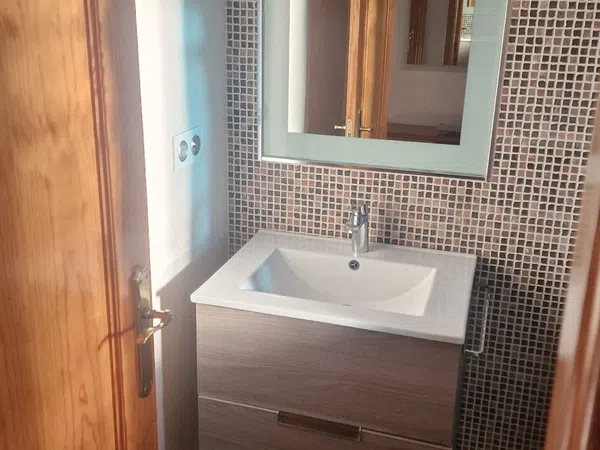 Chalet pareado en Ogijares - Foto 3