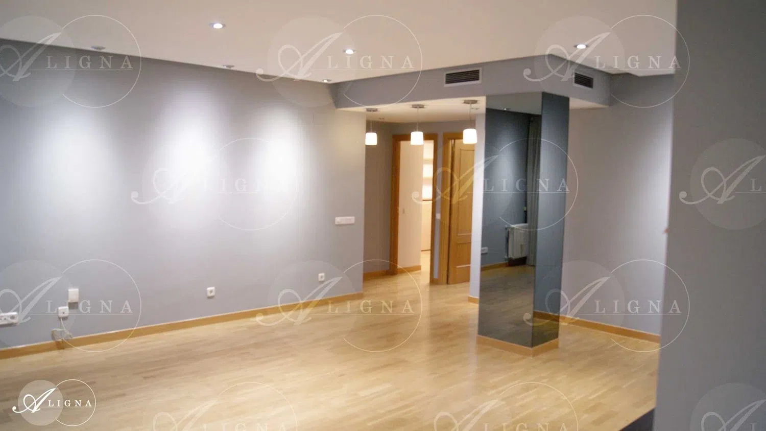Piso en Barrio Campo de las Naciones-Corralejos - Foto 1