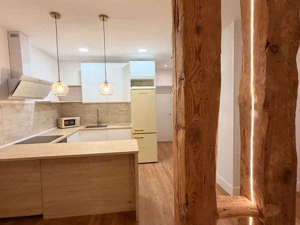 Piso en calle de la Galería de Robles, 4