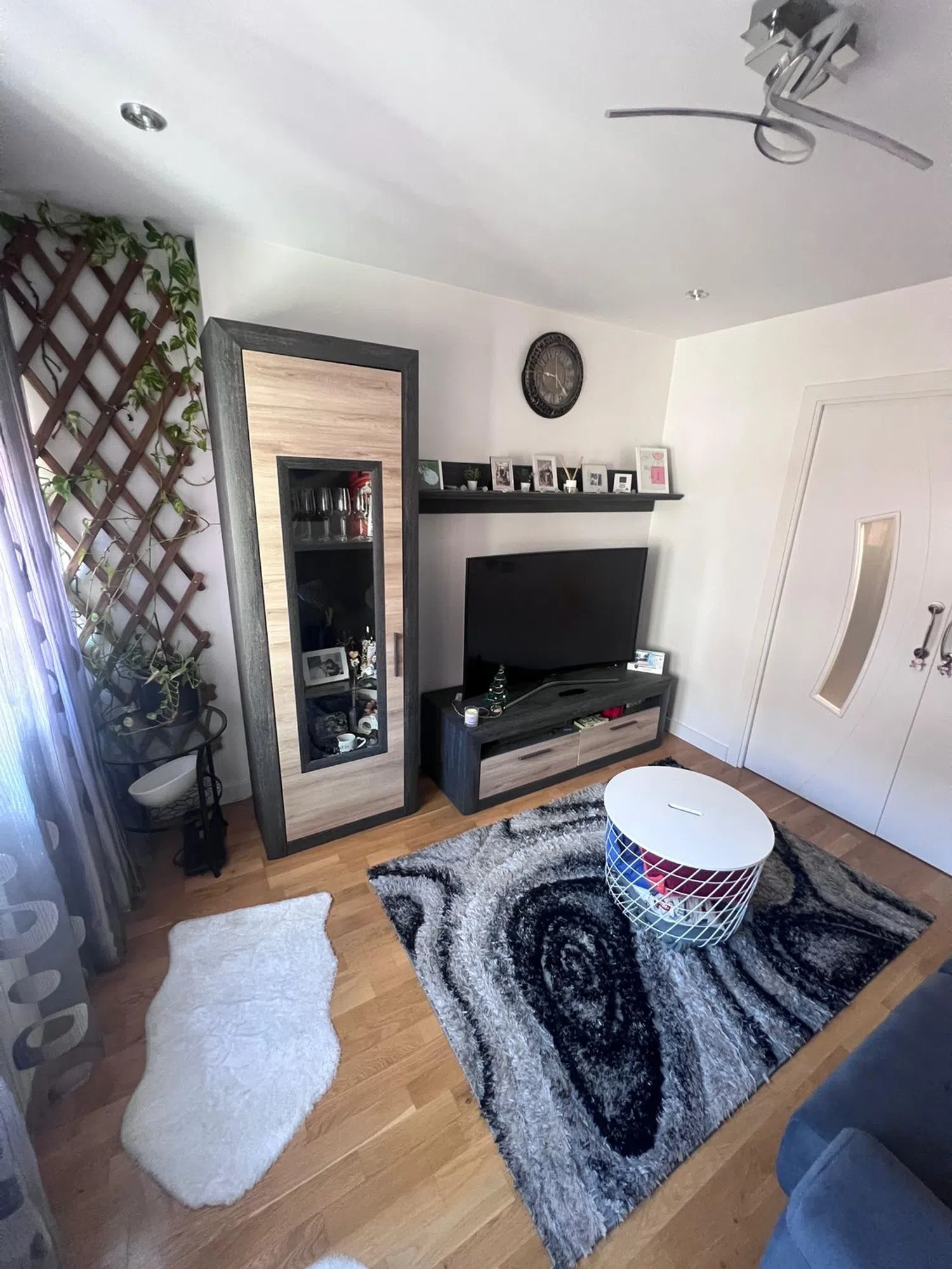 Piso en calle de San Pedro de Cardeña, 48 - Foto 4