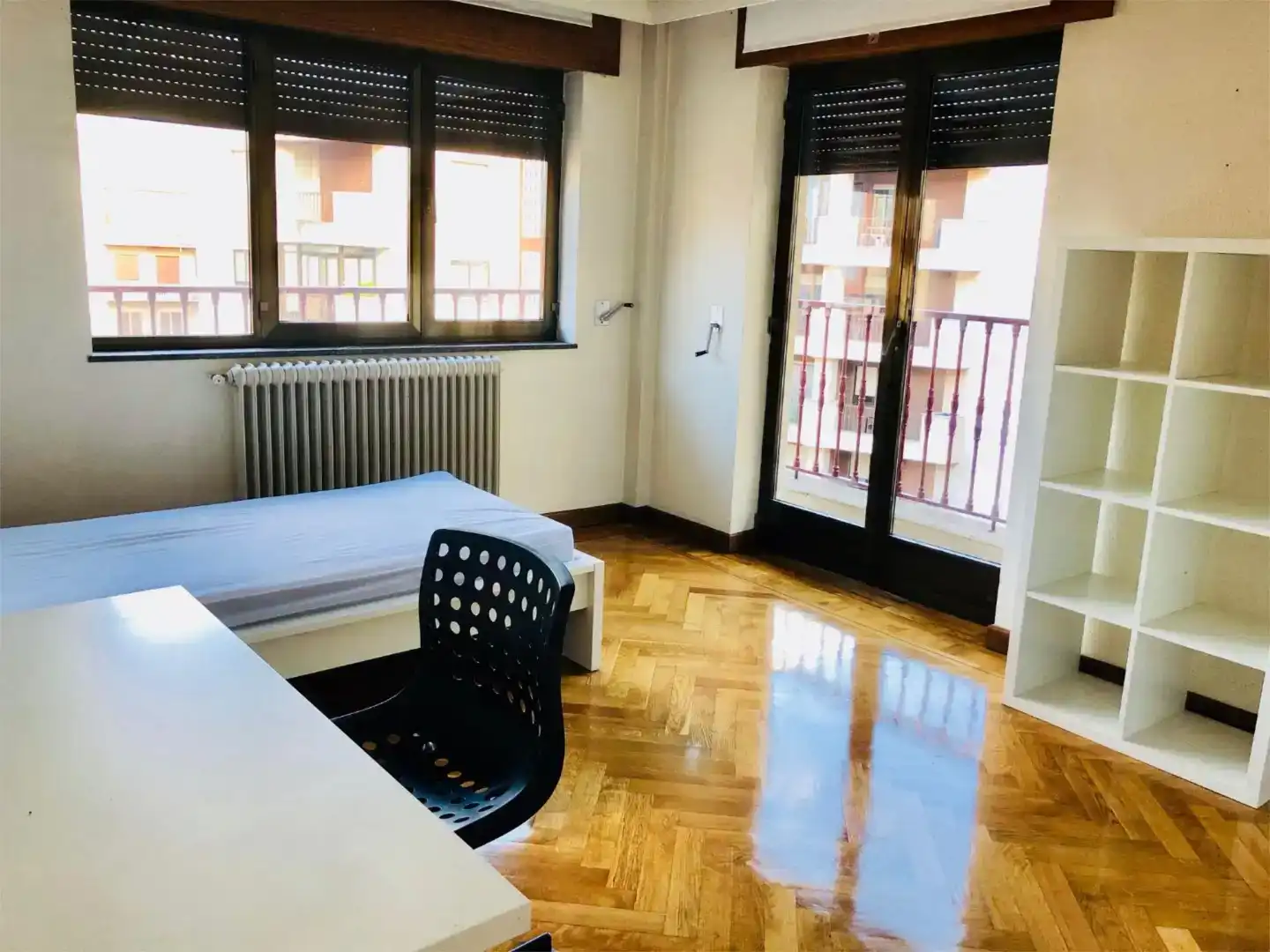 Piso en  Calle Pérez Oliva 14 - Foto 2