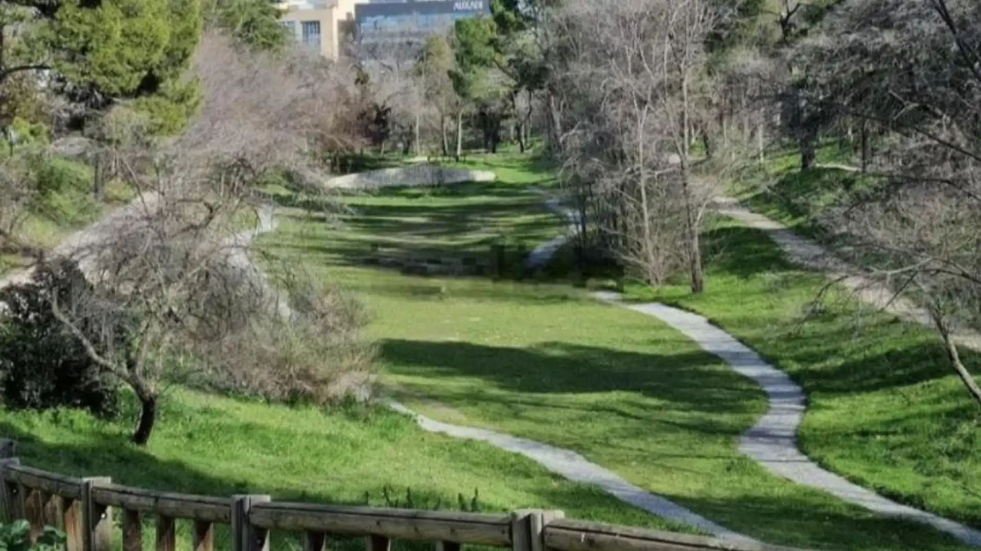 Piso en  Calle de Samaniego 20 - Foto 1