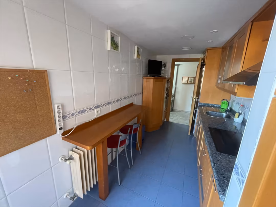 Piso en  Calle Periodista José María Carulla 8 - Foto 8