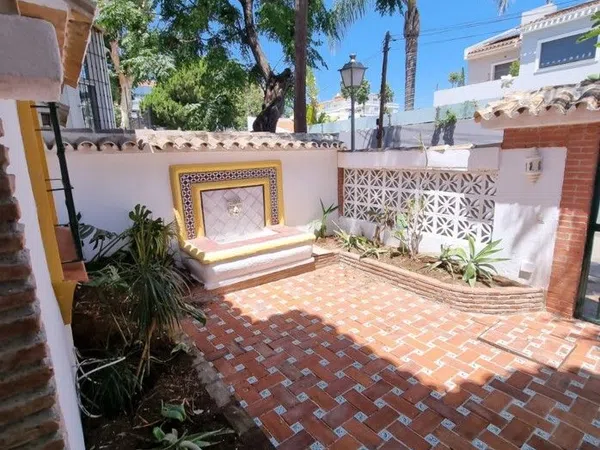 Chalet pareado en Calle Marqués de Ivanrey, 1, Las Lomas de Río Verde - Foto 5
