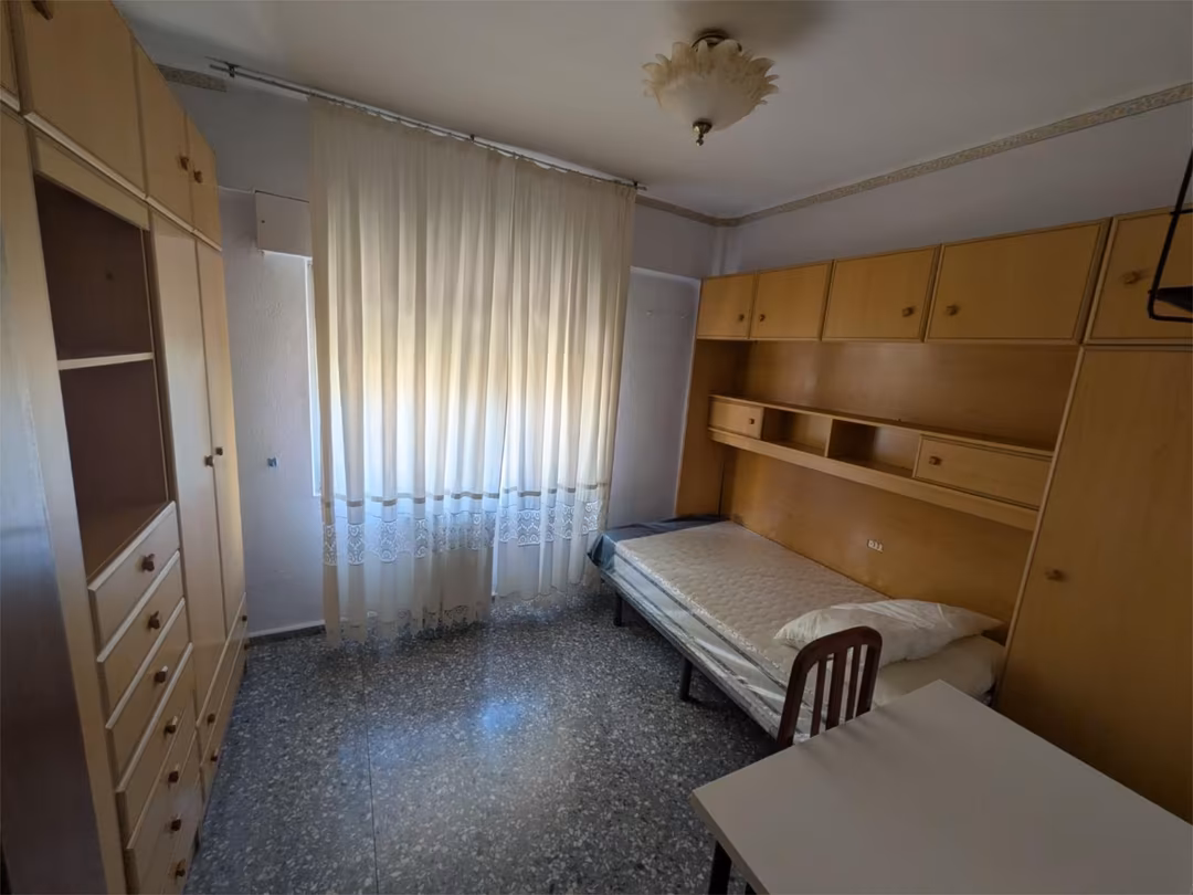 Piso en  Avenida Antonio Hurtado 26 - Foto 8