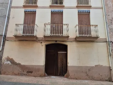 Casa adosada en  Carrer Sant Joan 3 - Foto 1