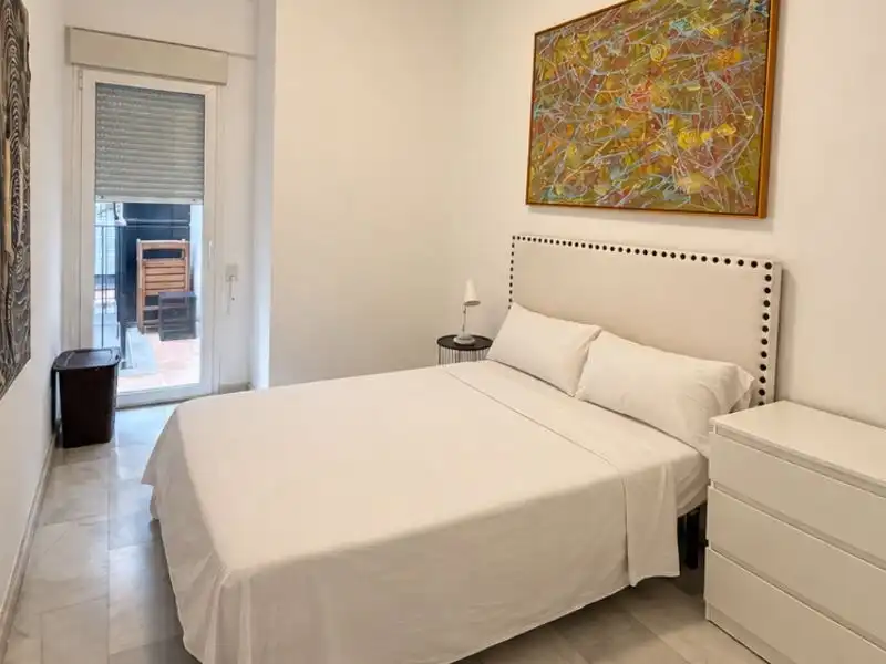 Piso en  Carrer de Samaniego 13 - Foto 4