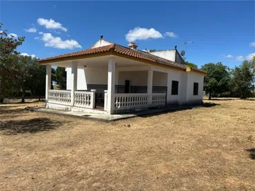 Casa adosada en Carretera de Valverde - Foto 6