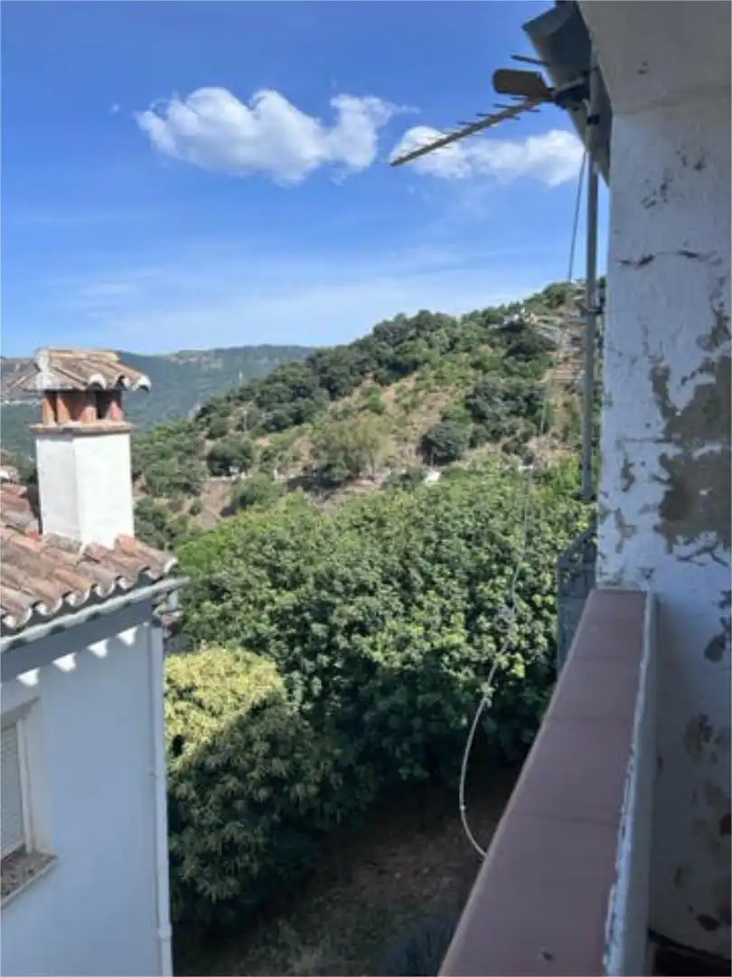 Chalet en Zona alta, con aparcamiento - Foto 5