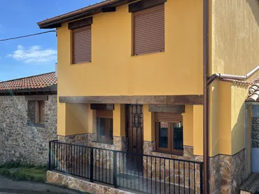 Chalet en  Calle Covadonga 20 - Foto 1