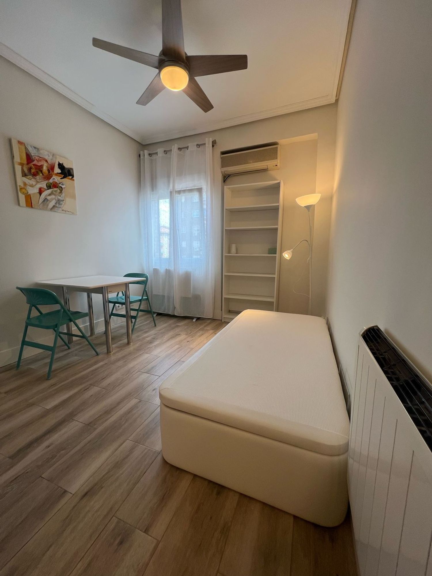 Estudio en calle del Doctor Esquerdo, 160 - Foto 1