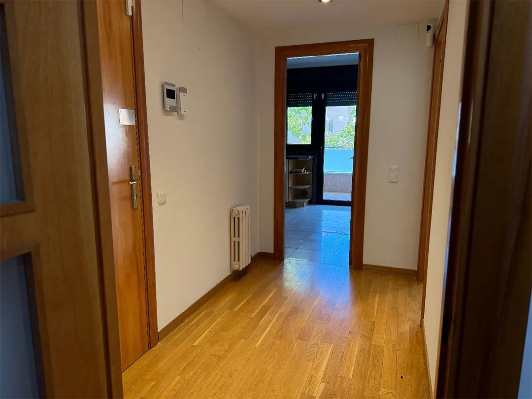 Piso en  Plaça de Maria Vinyes 29 - Foto 6