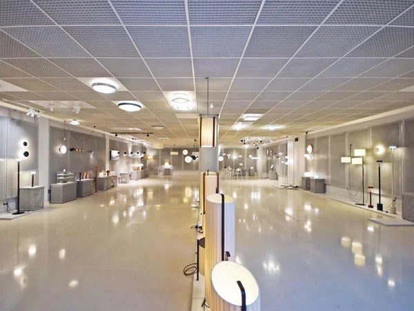 Nave en Calle Arquímedes - Foto 25