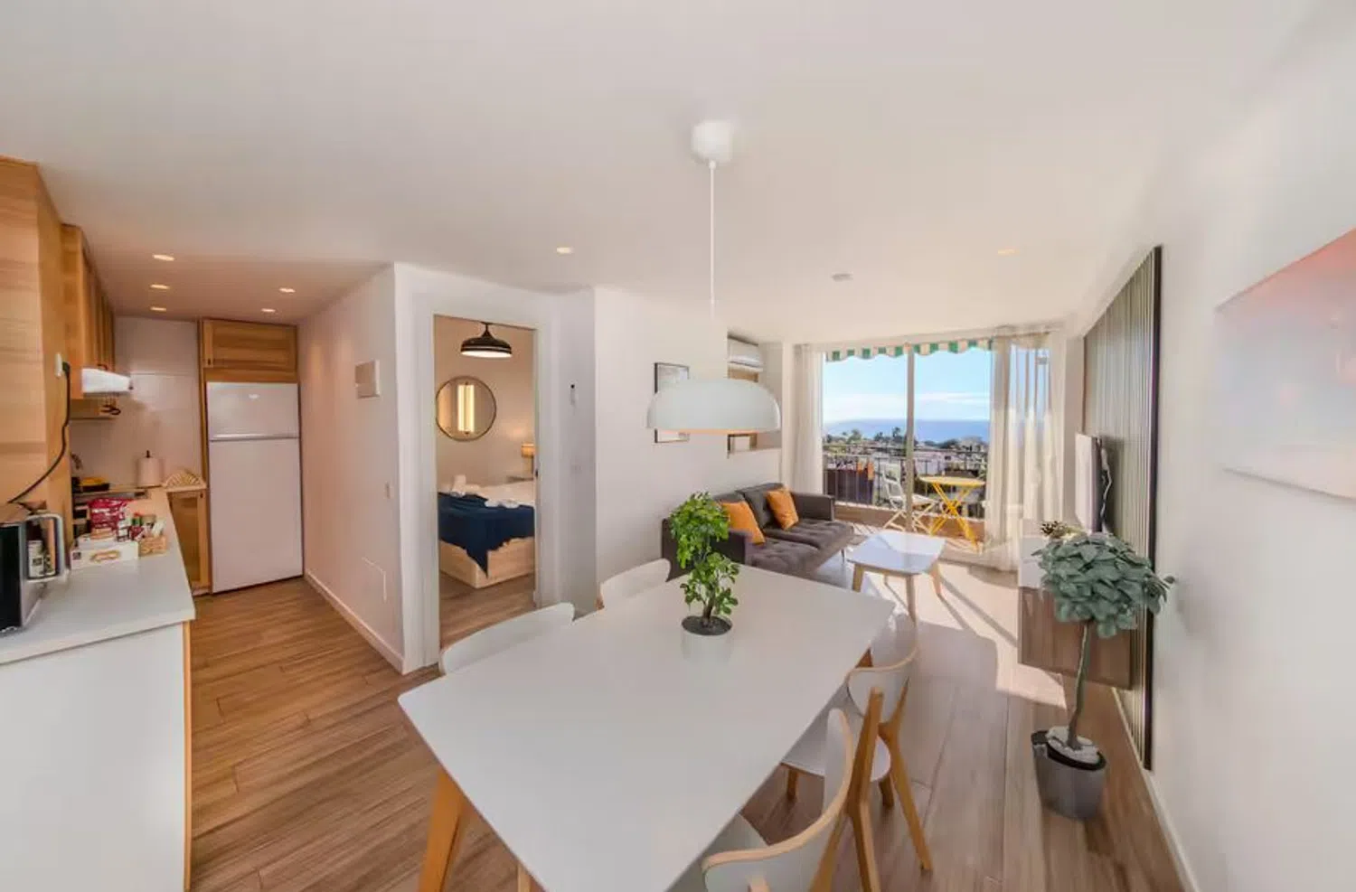 Piso en avenida Cánovas del Castillo, 40 - Foto 1