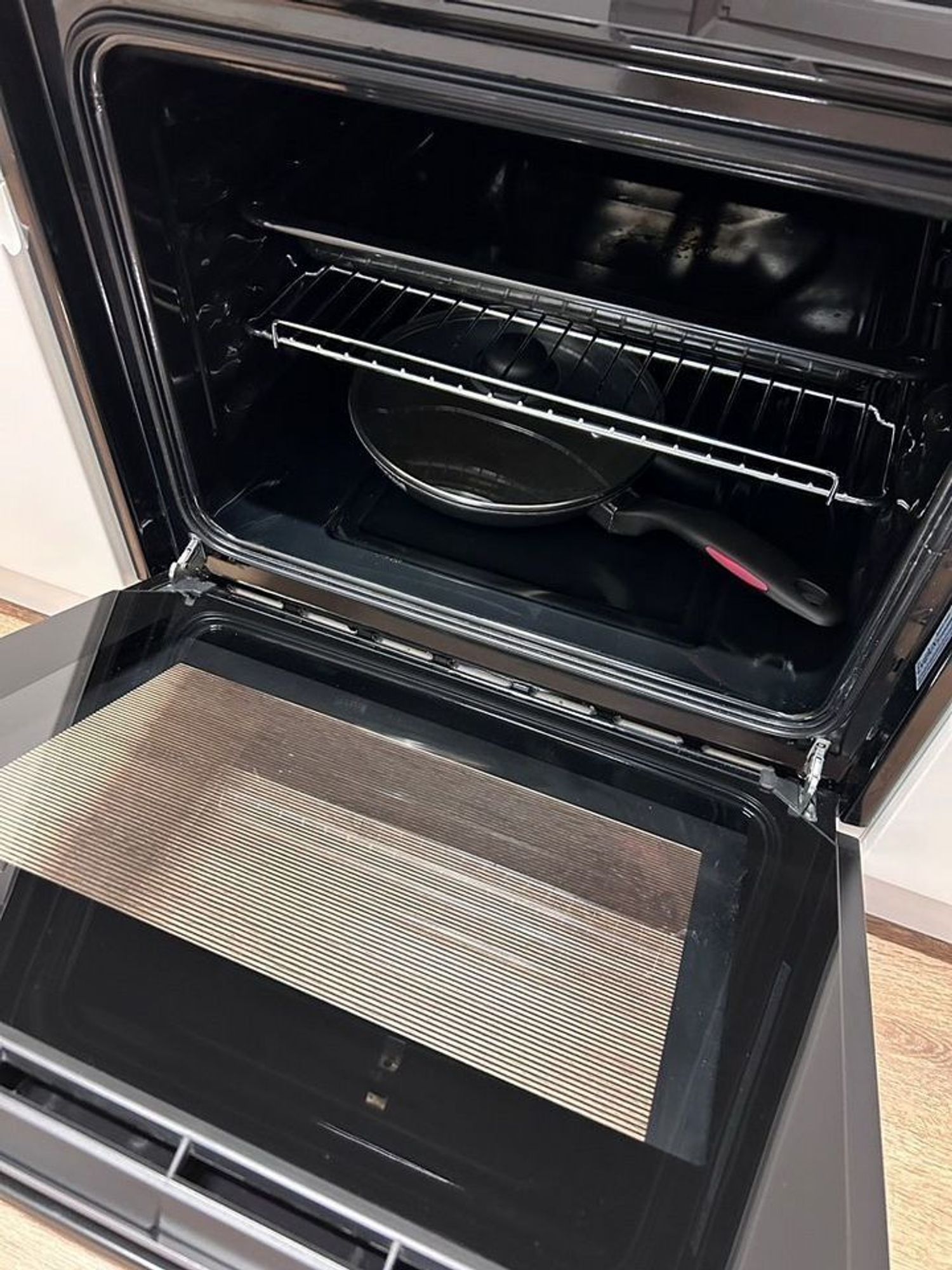 Piso en C. Reyes Católicos, 23 - Foto 5