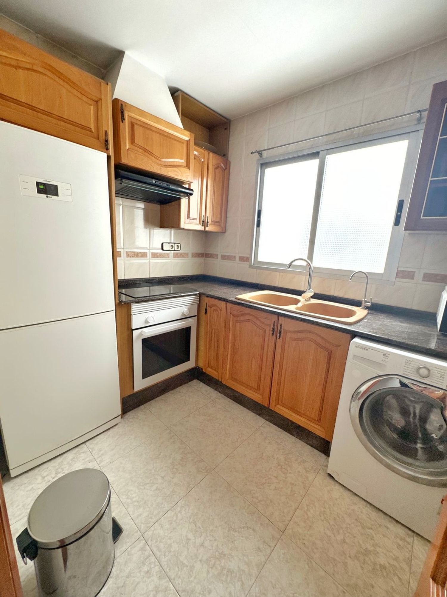 Piso en avenida de Pérez Galdós, 133 - Foto 4