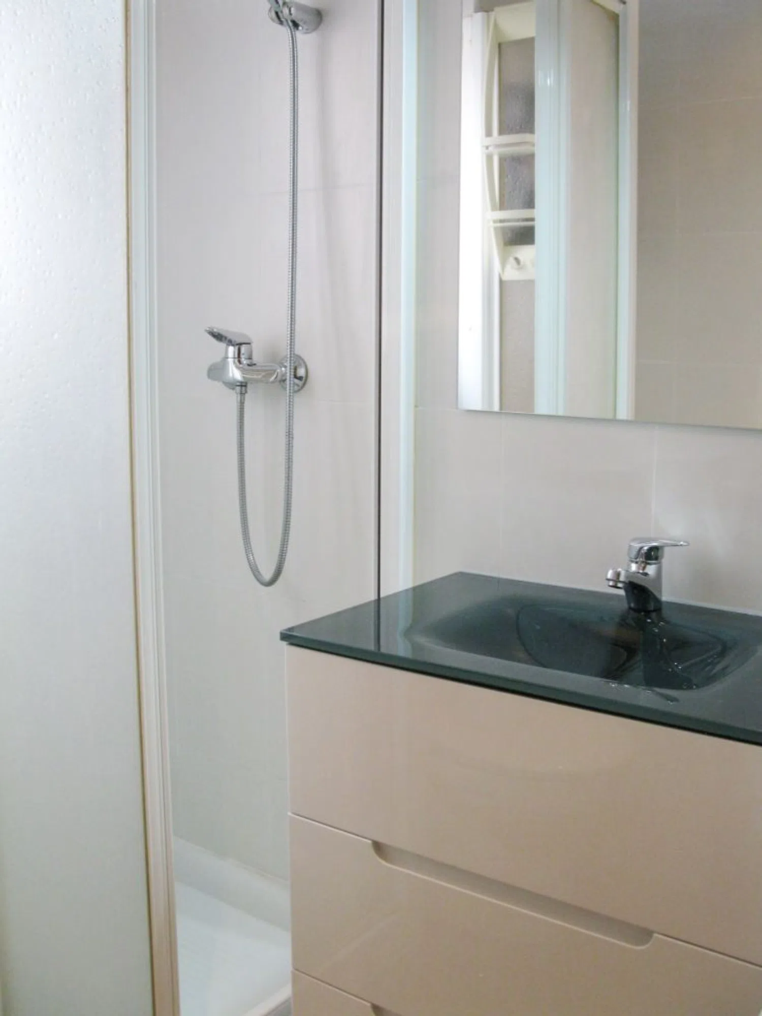 Piso en Barrio Valdeacederas - Foto 7