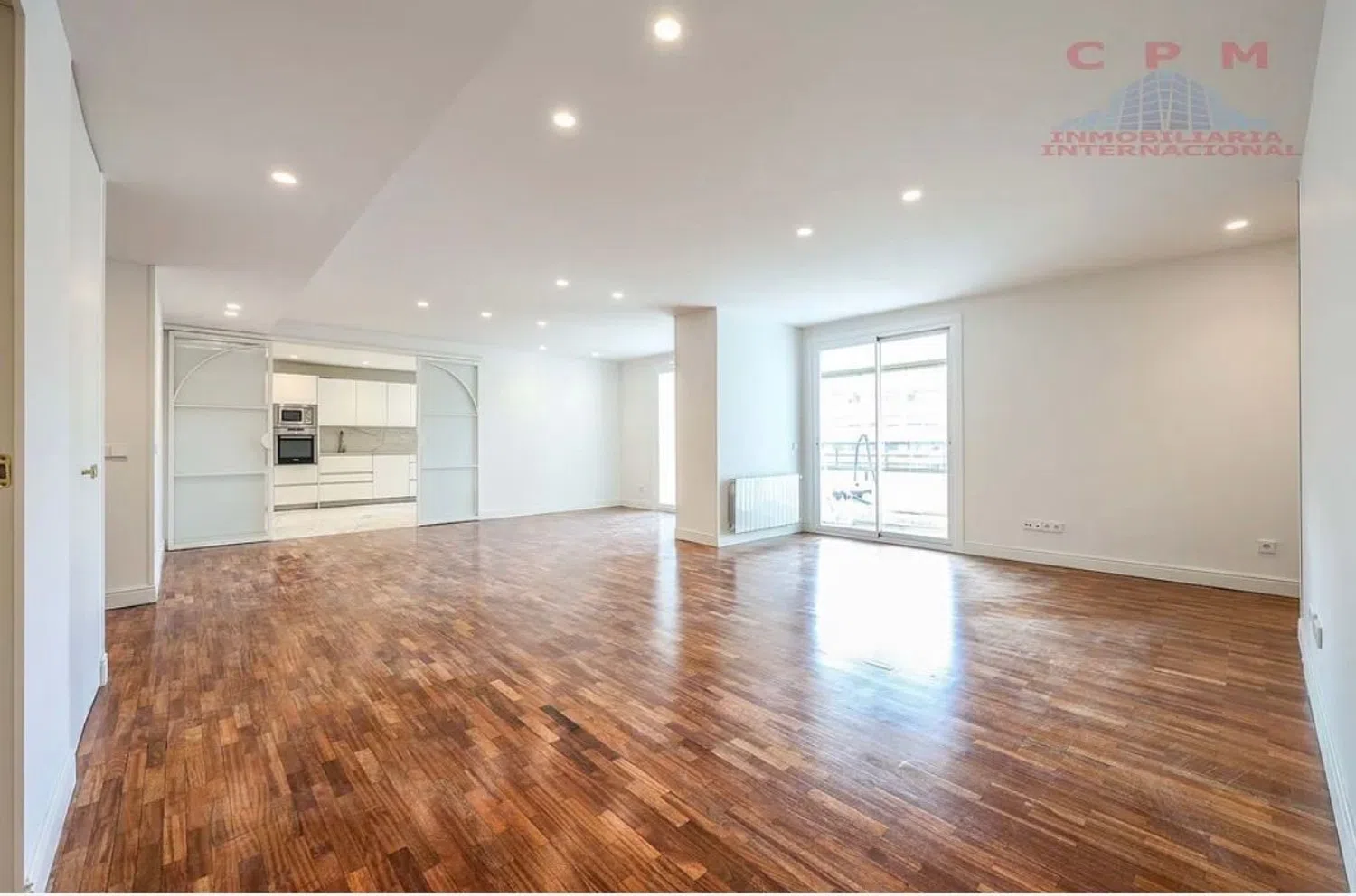 Piso en calle de Cardenal Marcelo Spínola, 48 - Foto 1