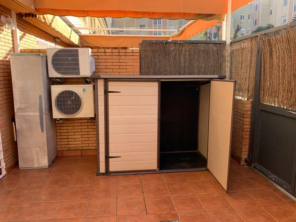 Chalet adosado en calle Burdeos, 51 - Foto 10