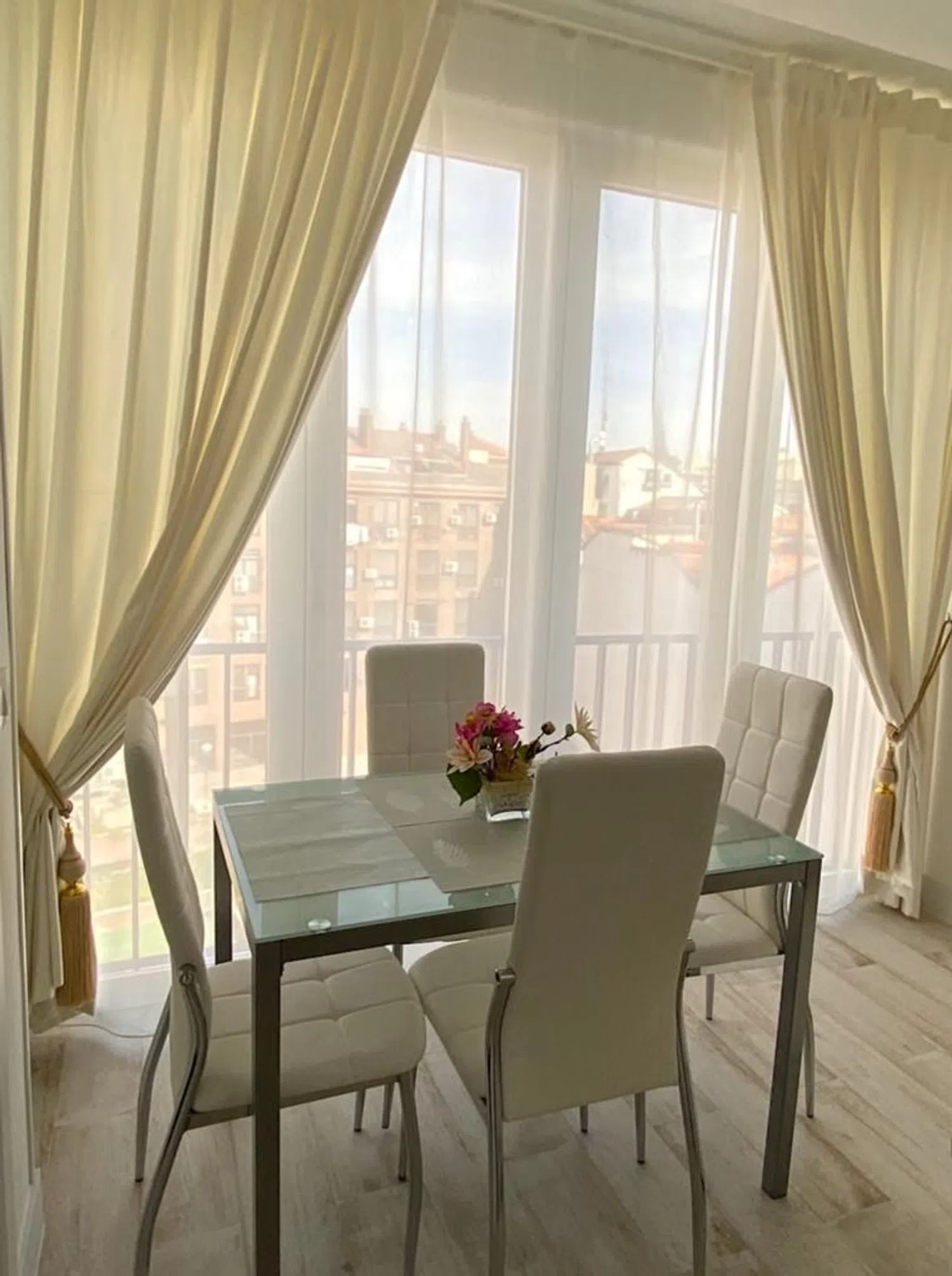 Piso en calle del Maestro Guerrero, 4 - Foto 1