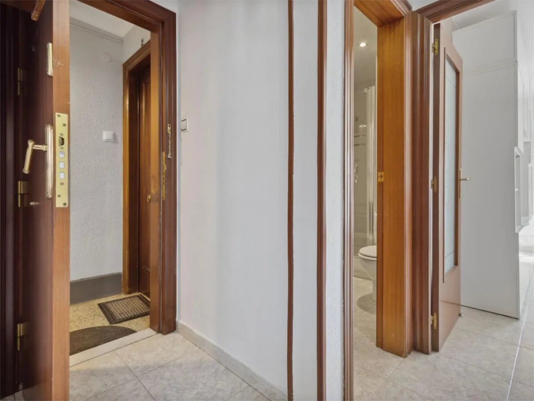 Piso en L'Hospitalet de Llobregat - Foto 9