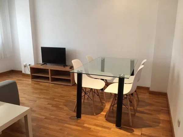 Piso en calle Cardenal Cienfuegos, 2 - Foto 2