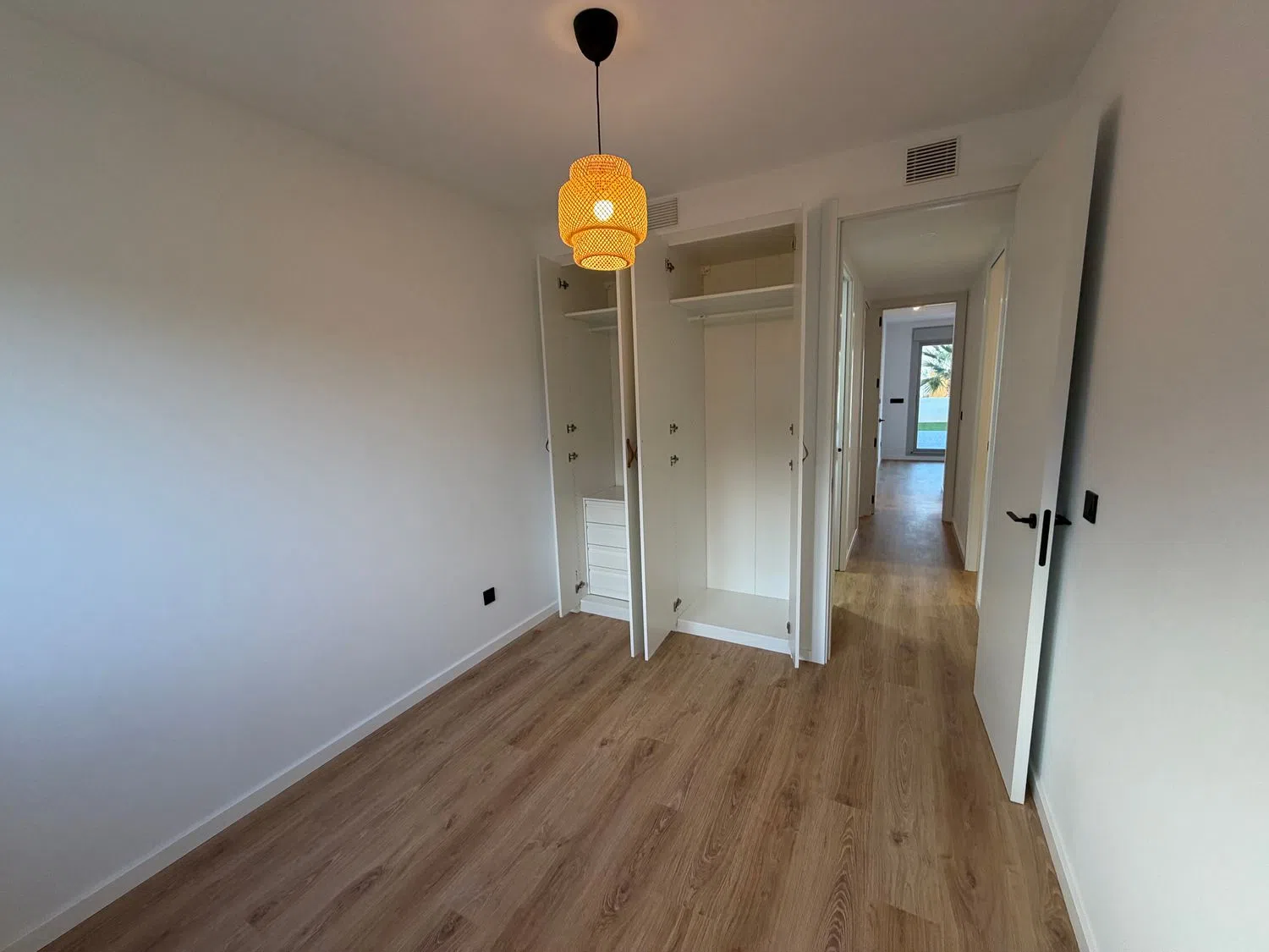 Piso en calle Profesor Jesus Marin, 6 - Foto 8