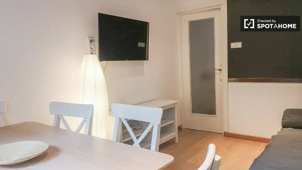 Piso en L'Hospitalet de Llobregat - Foto 8