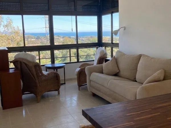 Estudio en de las Torres Nueva Andalucía s/n - Foto 2