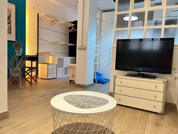 Estudio en calle de la Liberación, 37 - Foto 10