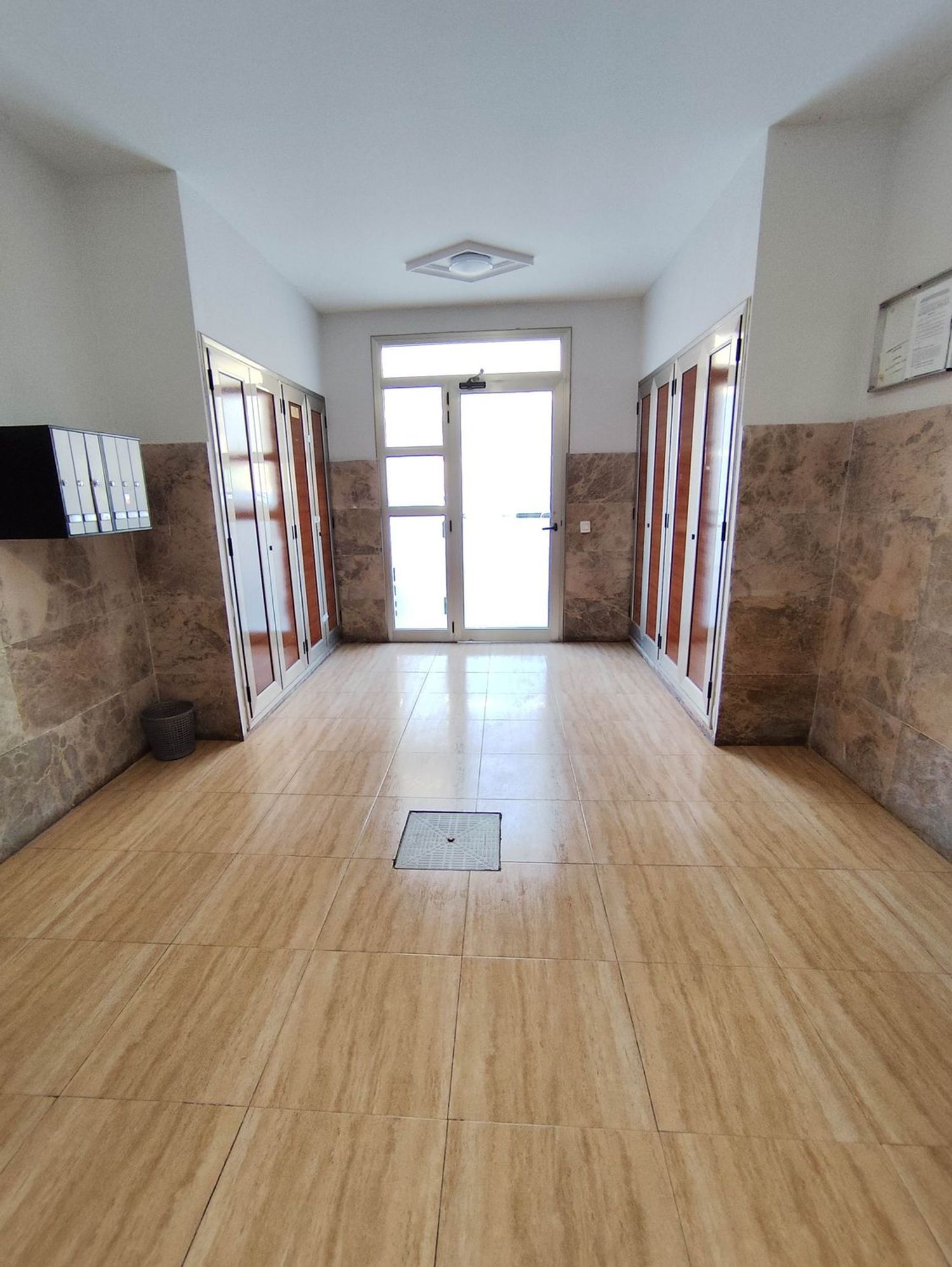Piso en Calle Vint-I-Tres Baix, 1 - Foto 2