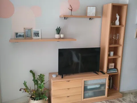 Estudio en calle Japón, 19