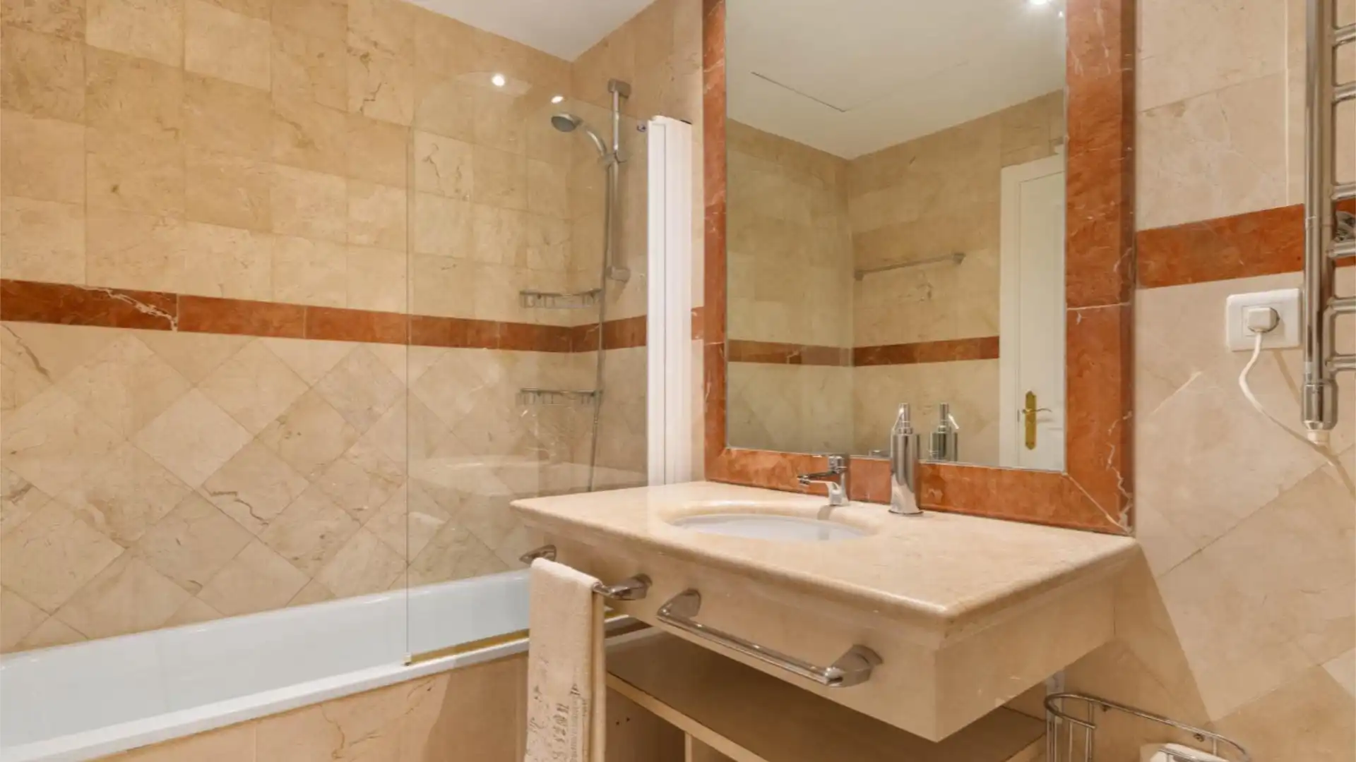 Piso en  Avenida Piedramar 2 - Foto 22