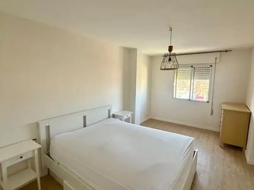 Piso en La Línea de la Concepción - Foto 8