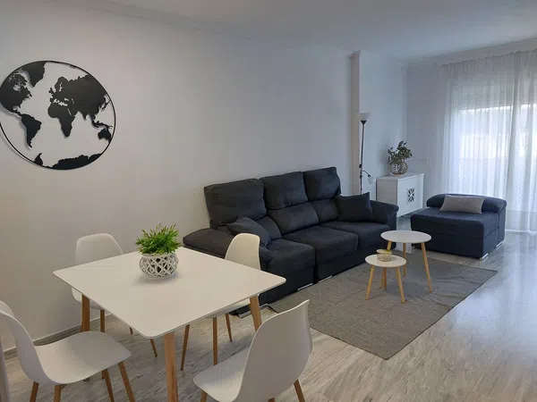 Piso en calle Mercedes Formica, 1 - Foto 2