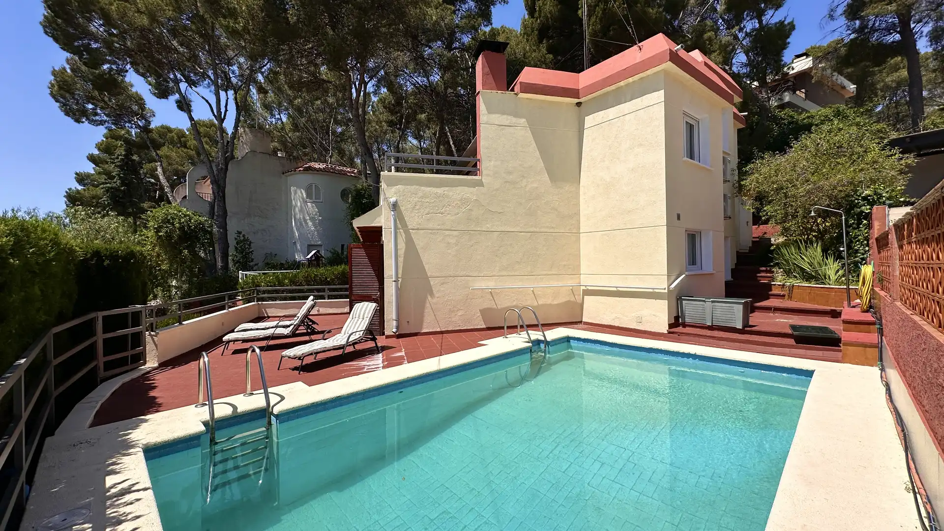 Chalet en  Carrer de les Garrigues 20 - Foto 3