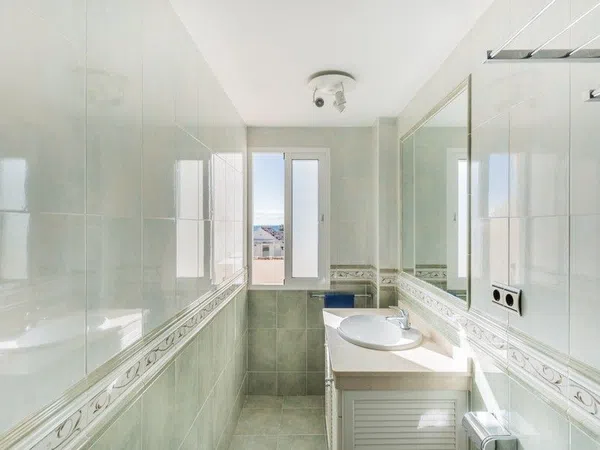 Chalet adosado en avenida Cervantes s/n sn - Foto 8