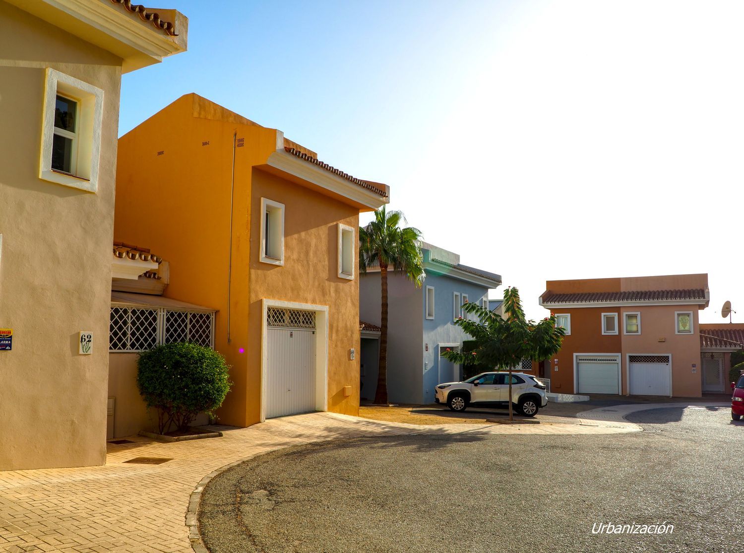 Chalet adosado en Calle Macizo Central, 60, Cerrado de Calderón - Hacienda Paredes - Foto 2