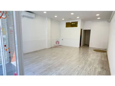 Local comercial en Terrassa - Foto 3