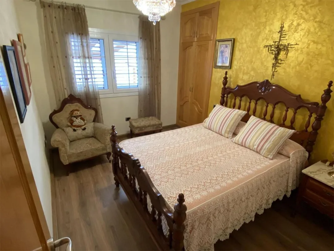 Chalet en  Avenida de la Democracia 39 - Foto 25