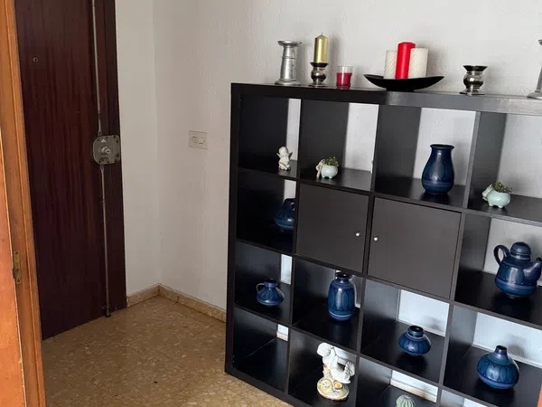 Piso en Barrio Torrefiel - Foto 2