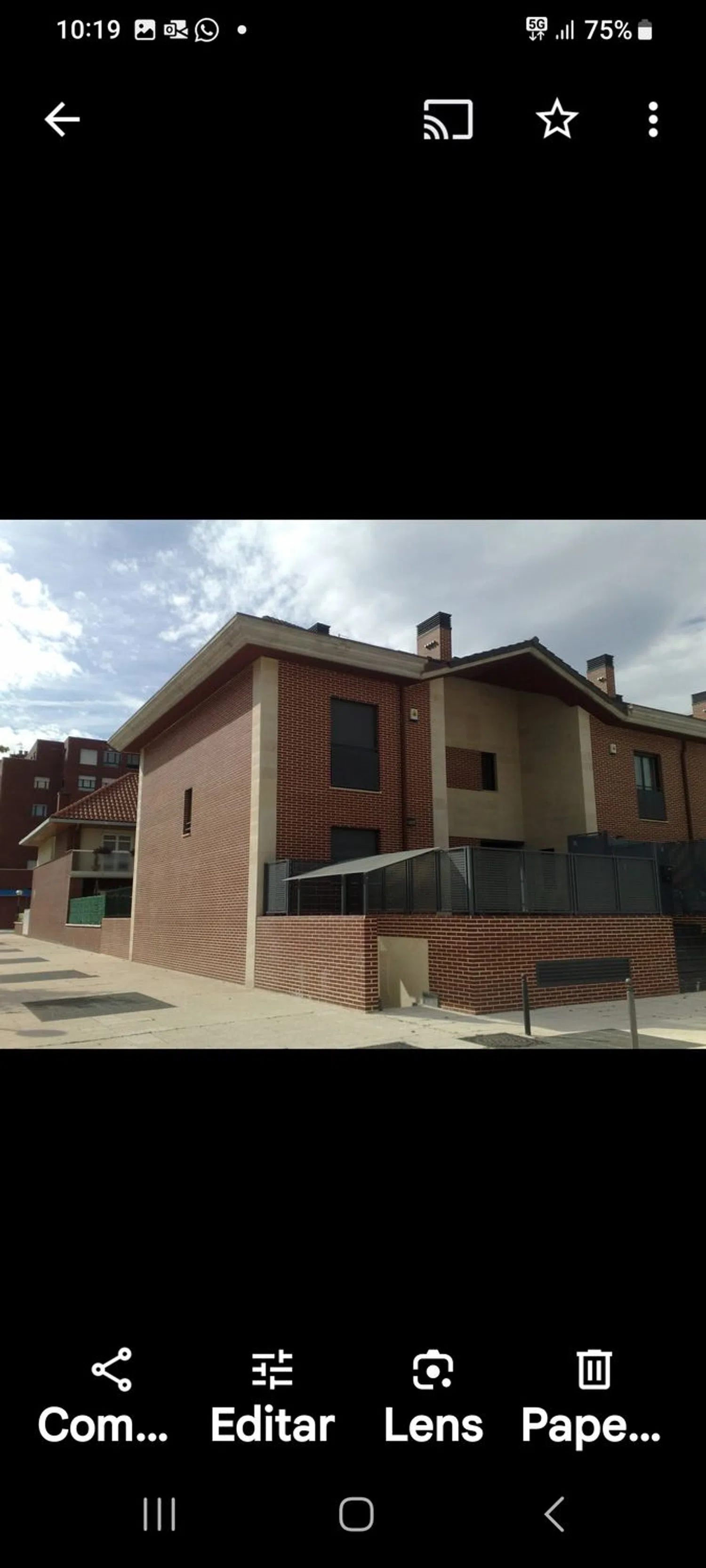 Chalet adosado en calle Lanbarria, 13 - Foto 1