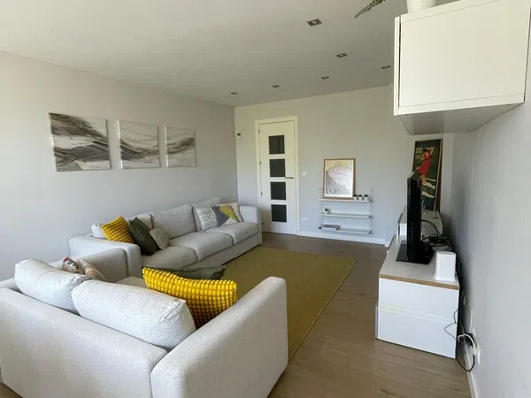 Piso en avenida de los Castros, 51 C