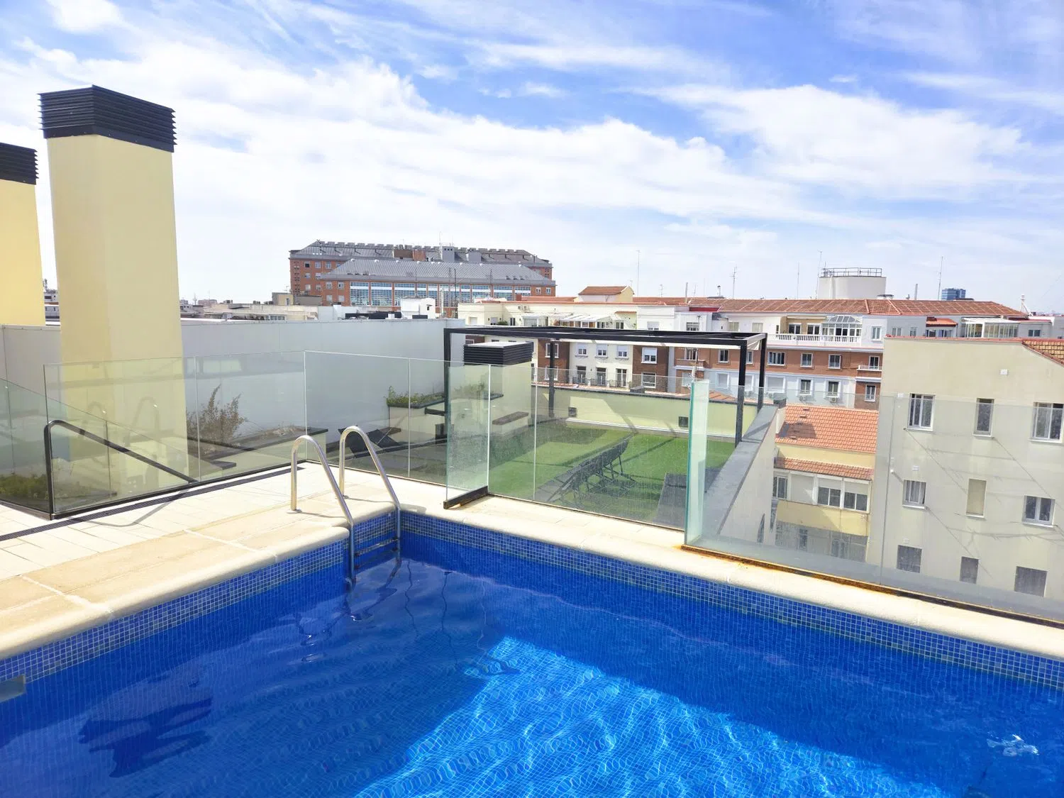 Piso en calle de Francisco Silvela, 68 - Foto 2