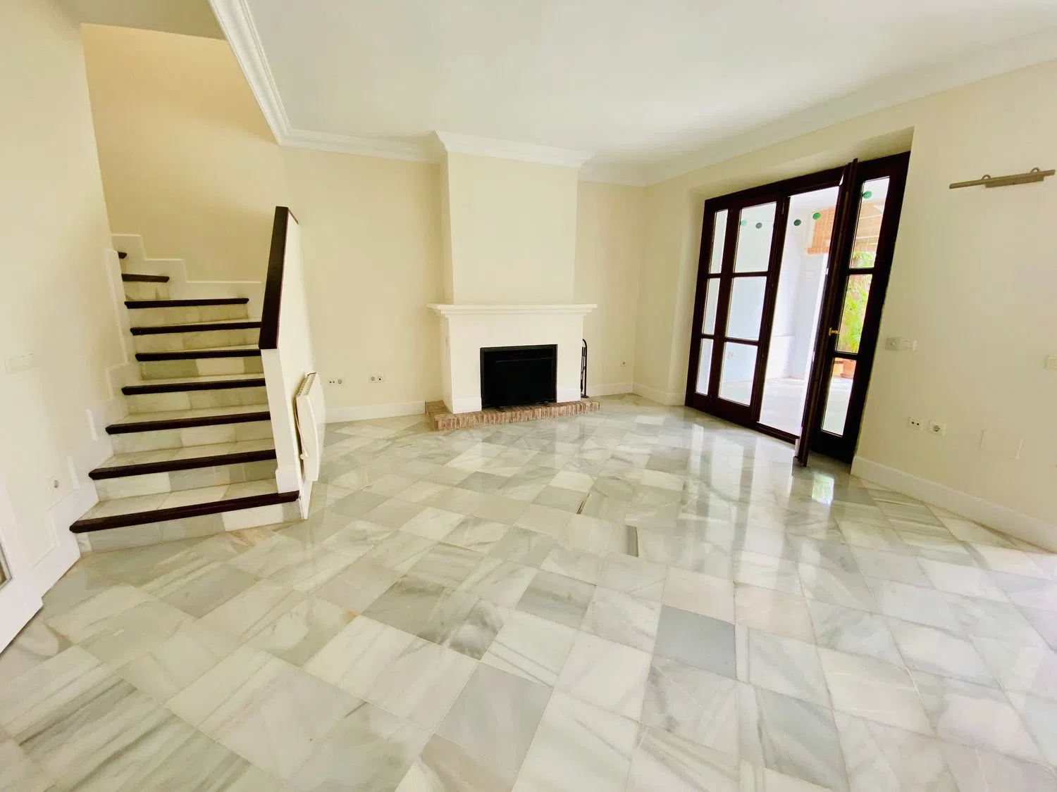 Chalet pareado en camino Cortes, 2 local - Foto 5