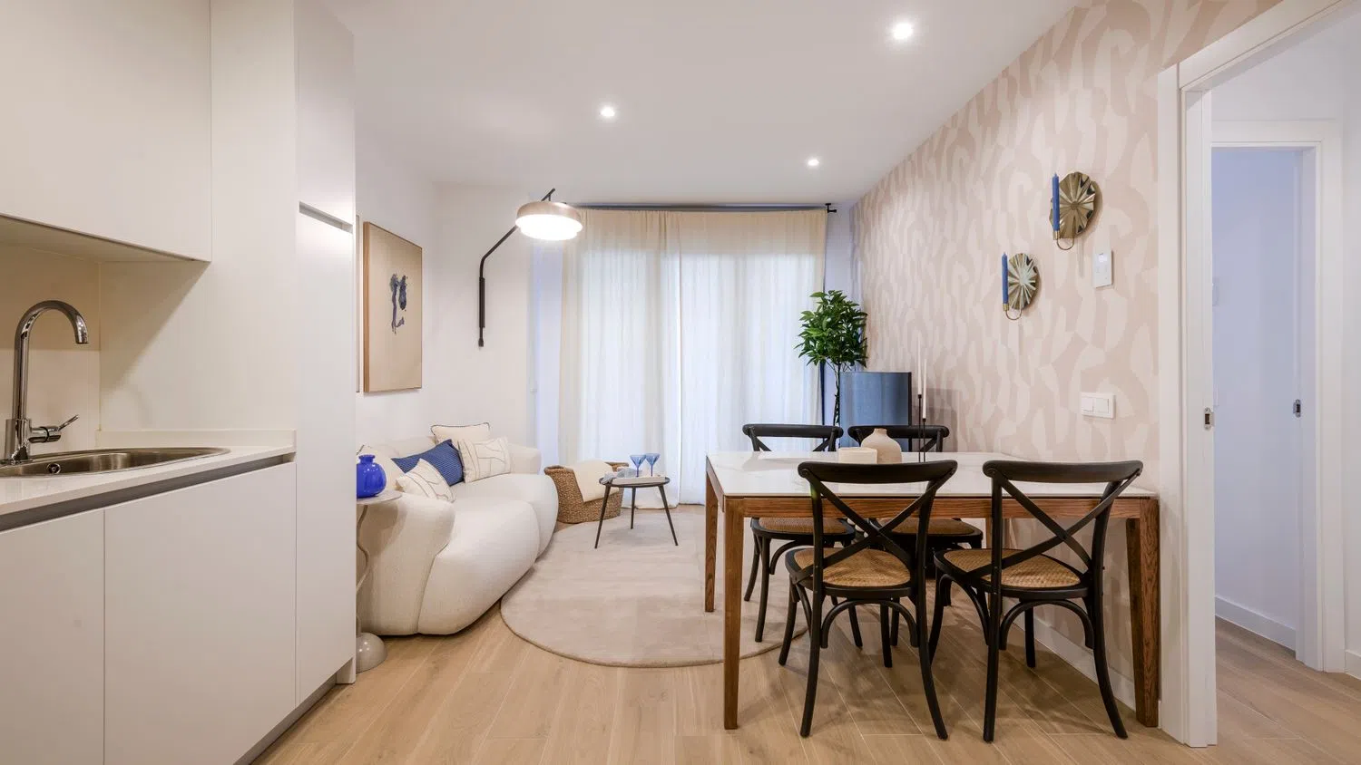 Piso en calle Casimiro Mahou Bierhans, 27 - Foto 2